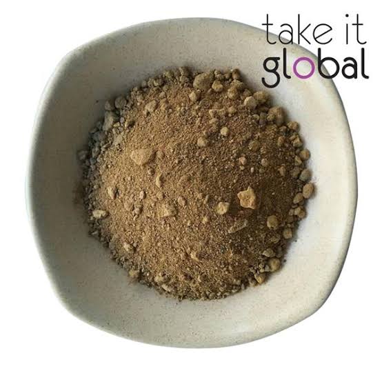 Rock Phosphate (P2O5) 生根粉 Serbuk Penggalak Akar / Baja Fosfat Organik. / Baja Akar / 磷肥
