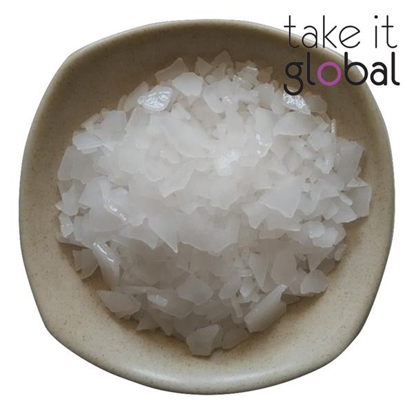 Magnesium Chloride 氯化镁 / Nigari Flakes / Magnesium Oil Ingredient- White Colour 盐卤 / 卤水