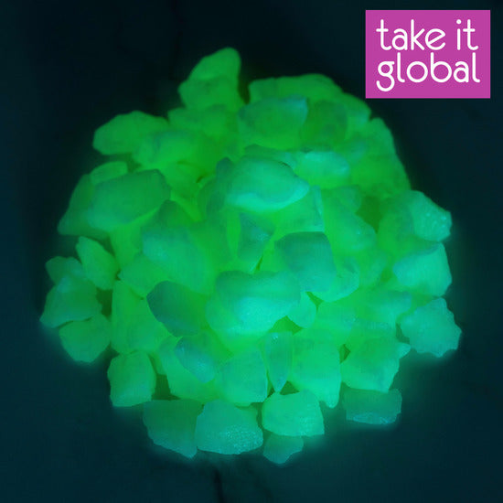 Glow in the dark stone /Pebbles / Night Light Stone / Glowing Rock 荧光石 - S / M Sizes