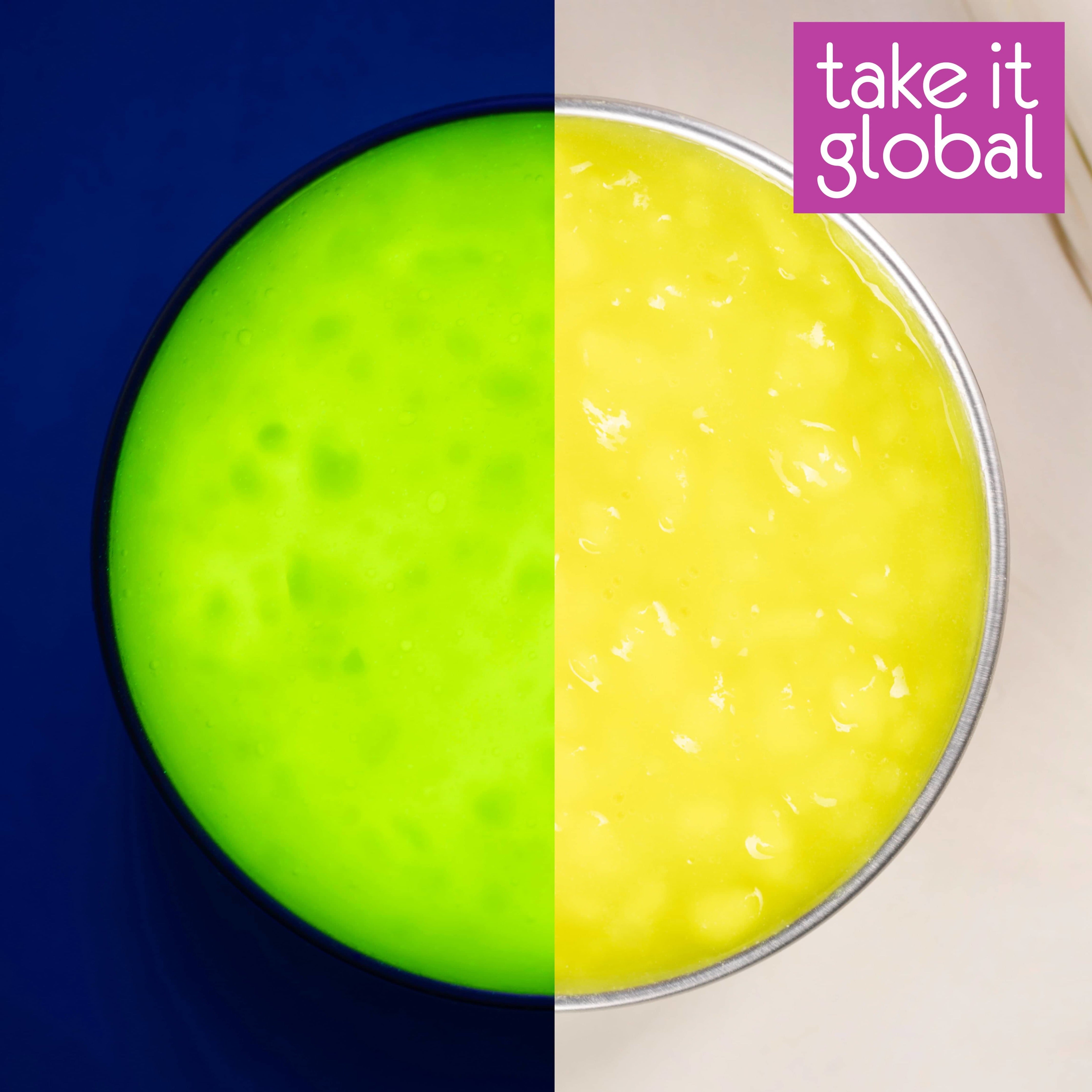 Glow In the Dark Paint/ Water base 荧光漆 - Suitable for Body Paint / Shirt / Art / Decoration / DIY / Water Soluble / Soap